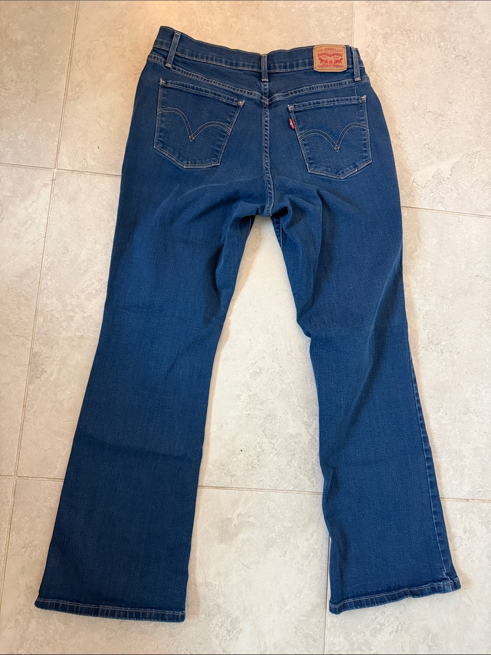 Levi's 515 bootcut size 10 Women's Dark Blue Flare Jeans 28” inseam